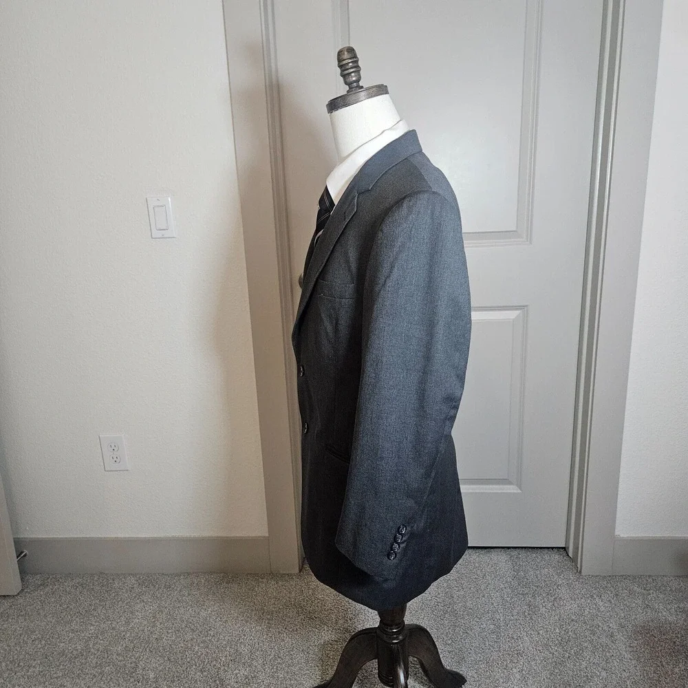 Jos A Bank Men's Suit‎ Blazer Sport Coat 40R 100% Wool 2-Button Gray